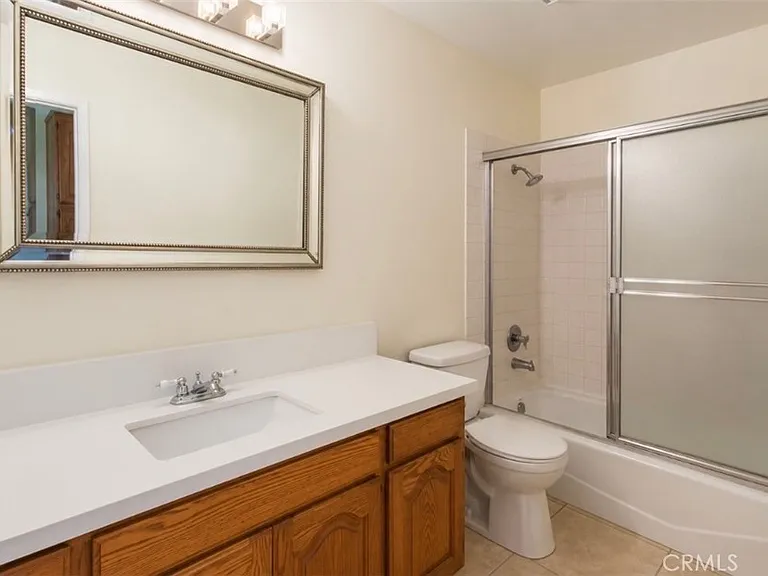 13445 Oak Mesa Dr — Photo 13