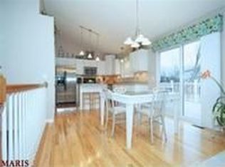 1418 Grand Canyon Dr, Wentzville, MO 63385