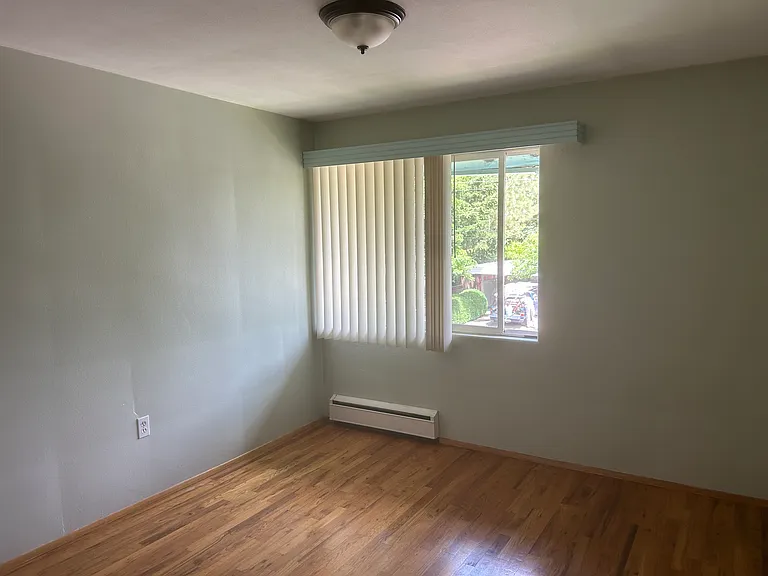 2900 NW Polk Ave #110 — Photo 6