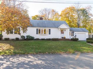 106 Everett St, Rockland, MA 02370