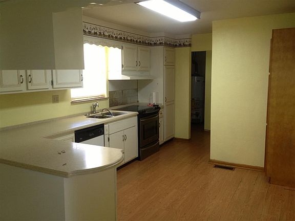 3rd image of 34 Township Road 1413