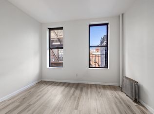 117 Henry St #12A, New York, NY 10002