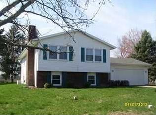 796 Maple Dr, Schoolcraft, MI 49087