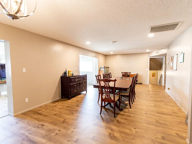 3511 S Alder Dr — Photo 18