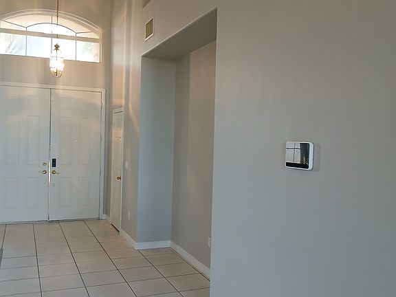 4th image of 410 Baldur Run St