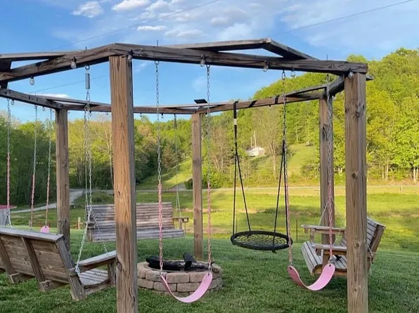 868 Pine Hill Brock Rd, London, KY 40741