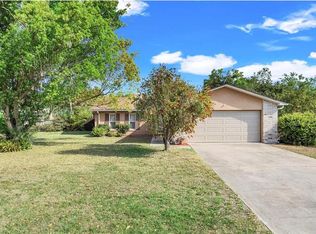 13635 Berkshire Ct, Grand Island, FL 32735
