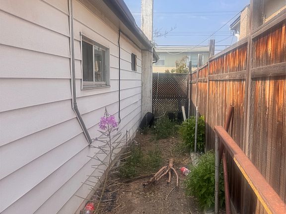 2nd image of 484 Alexander Ave