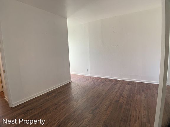 2nd image of 746 47th Ave