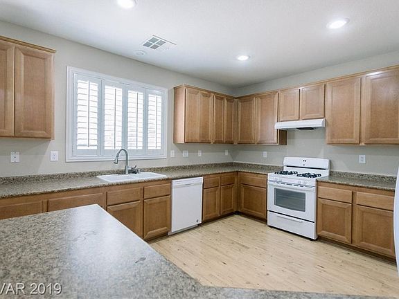 5th image of 10745 Beach House Ave