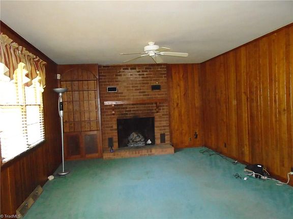 5th image of 1517 W Harrison St