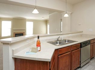 6222 Brett Ashley Pl #23, Johnston, IA 50131