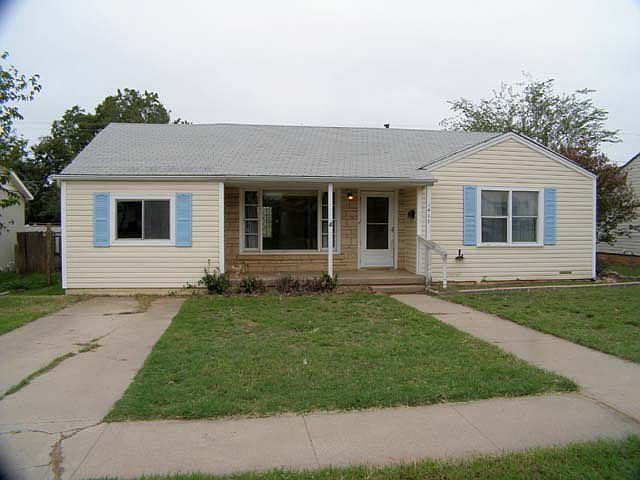 1st image of 1407 E 12th St