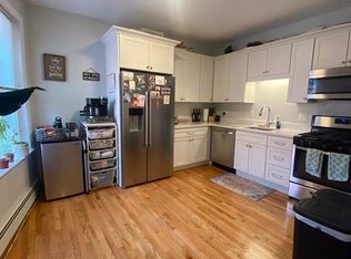 24 Charter St #5, Boston, MA 02113