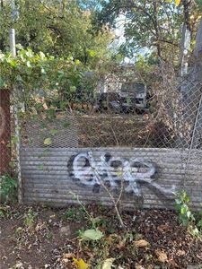 166 Livonia Ave, Brooklyn, NY, 11212