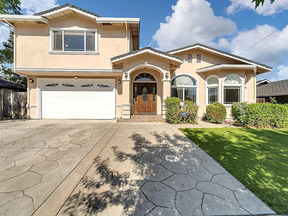 1st image of 1435 Buckthorne Way