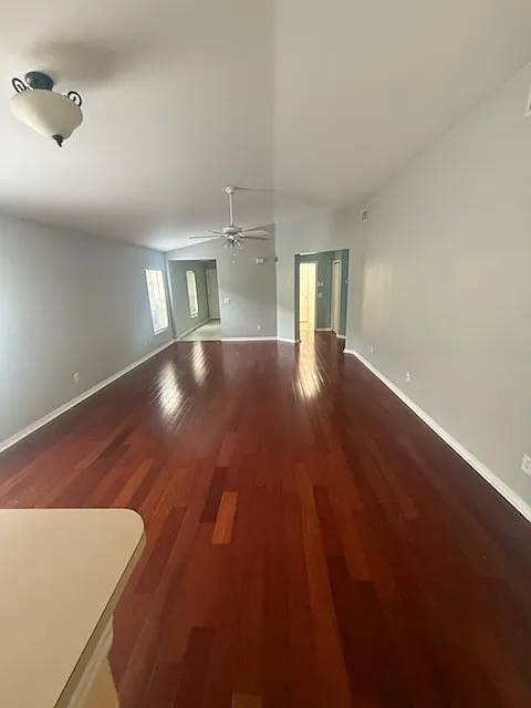 3 bed, 1530 sqft, $2,200 — Photo 4