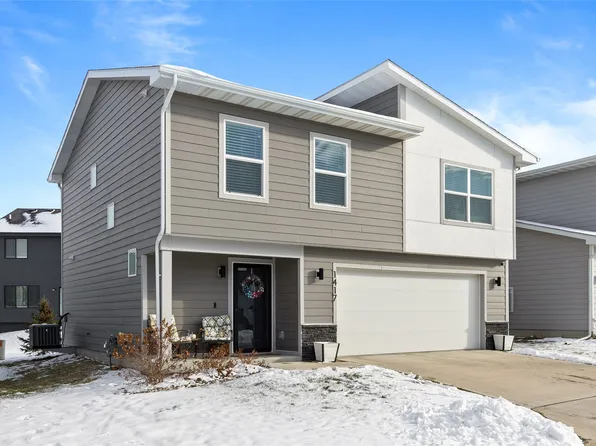 1417 NE Cedarwood Dr, Grimes, IA 50111