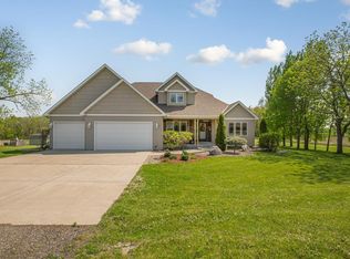 2810 130th St W, Faribault, MN 55021