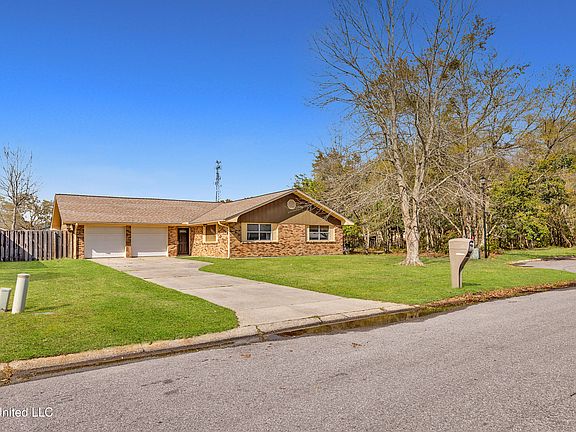 2nd image of 19021 Red Bud Dr