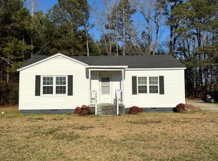 664 Dr Donnie H Jones Jr Blvd W #1, Princeton, NC 27569