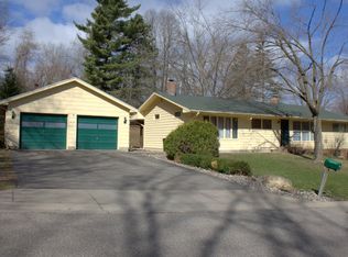 1618 Norwood St, Red Wing, MN 55066