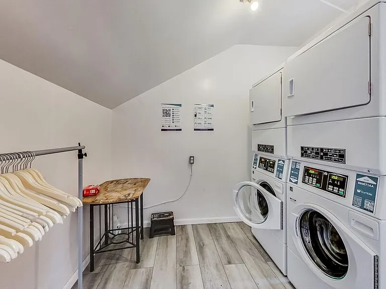 465 Bellevue Ave #31 — Photo 15