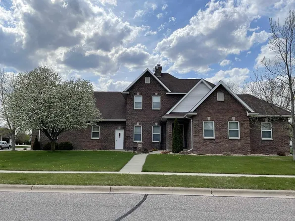 225 Mulberry Street, Sauk City, WI 53583