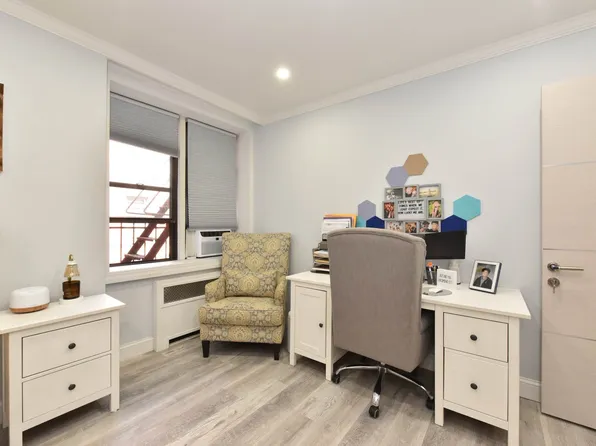 2680 East 19th Street image 7 of 20