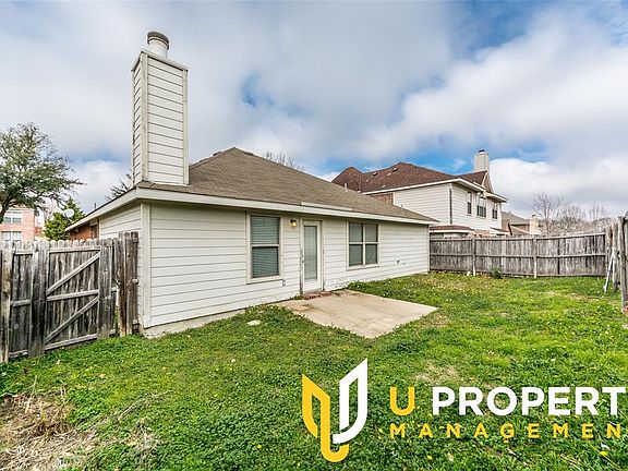 5th image of 608 Cypress Hill Dr