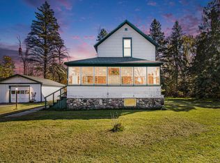 111 Bell St, Cheboygan, MI 49721