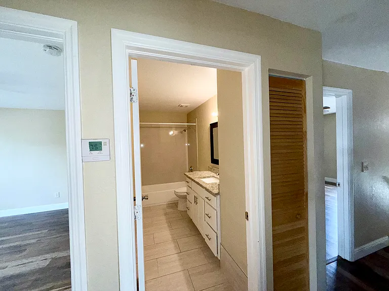 13614 Yarmouth Ct — Photo 19