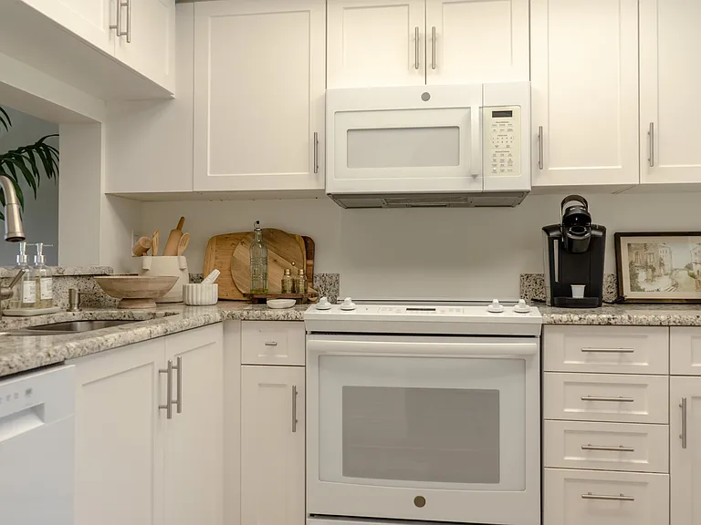 265 Deerwood Cir — Photo 19