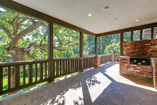 3488 Barhite St — Photo 14