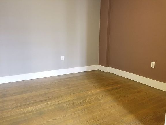 3rd image of 3660 Waldo Ave APT 3D