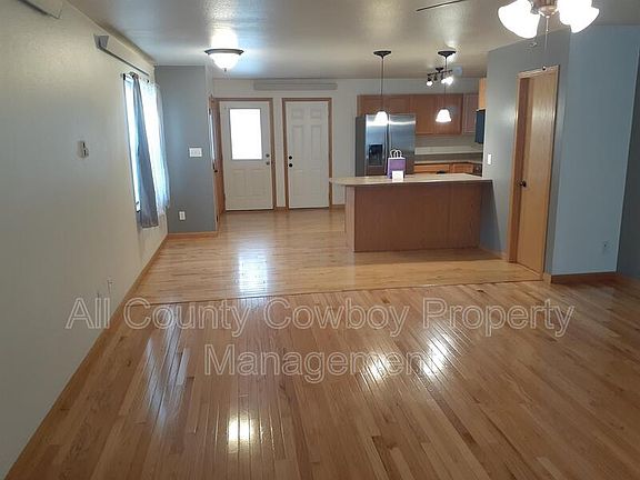 2nd image of 1702 Walsh Ct APT D
