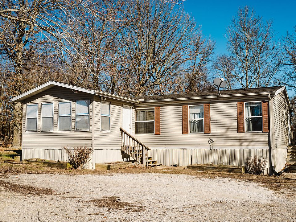 1st image of 21228 Lawrence 2230