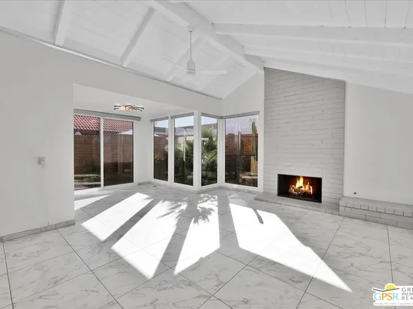 2490 Miramonte Cir #B, Palm Springs, CA 92264