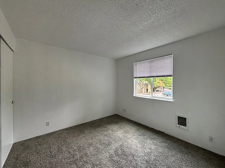 13030 SE Rusk Rd — Photo 11
