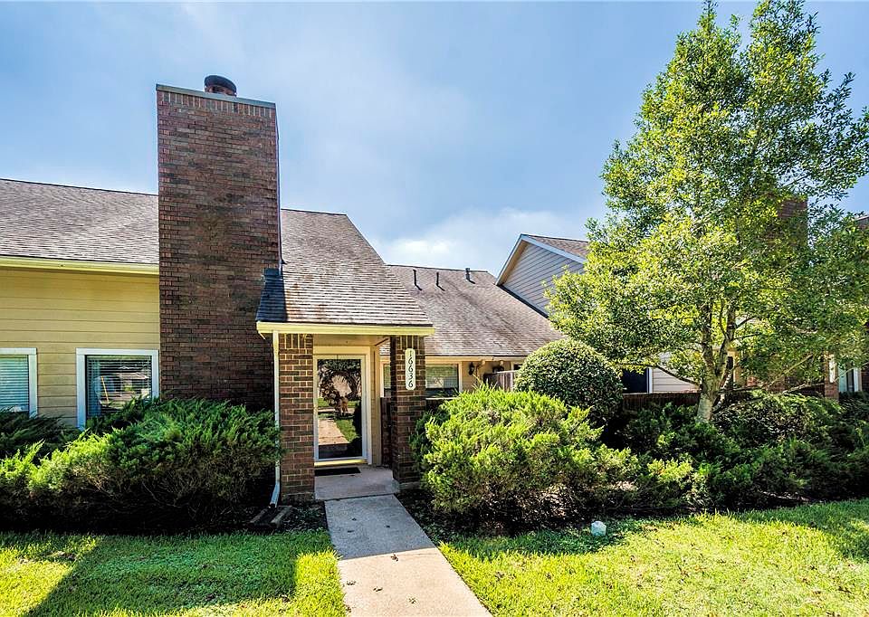 1st image of 16636 Holly Trail Dr