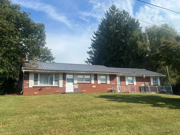 174 Ann Ave, Lewisburg, WV 24901