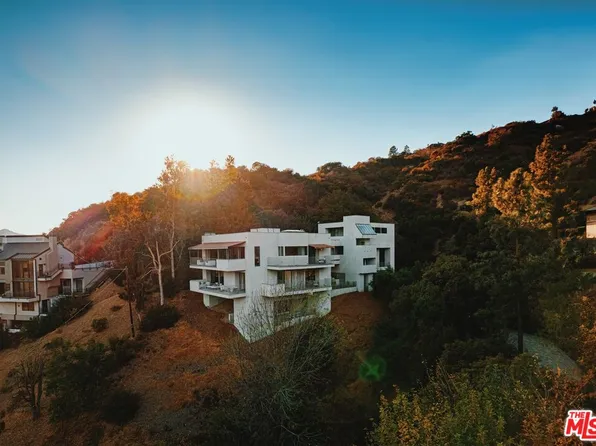 1500 Inverness Dr, Pasadena, CA 91103