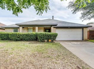 2712 Echo Point Dr, Fort Worth, TX 76123