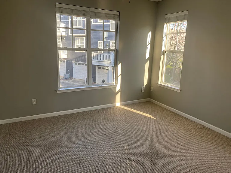 1505 Walnut View Dr — Photo 14