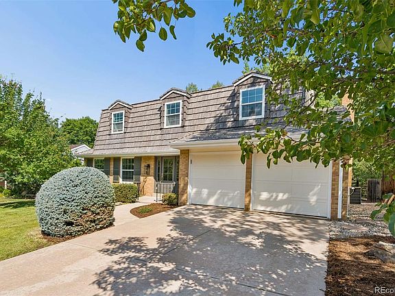 3rd image of 7007 E Hinsdale Avenue