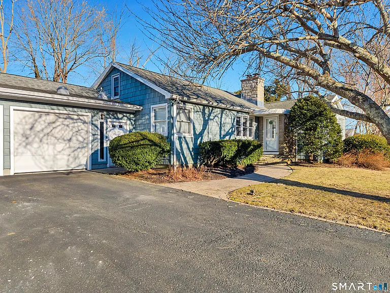 71 Beach Ave — Photo 23