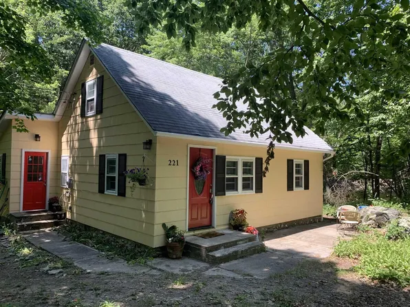 221 N.SMITH, Verbank, NY 12585