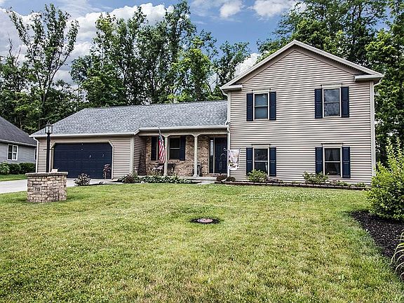 2nd image of 719 Woodridge Dr