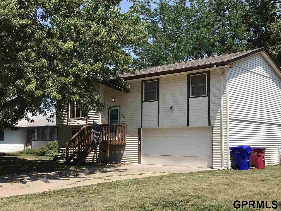 1st image of 7313 Thorn Apple Ln