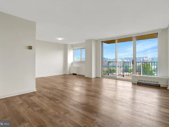 1225 Martha Custis Dr APT 811, Alexandria, VA 22302